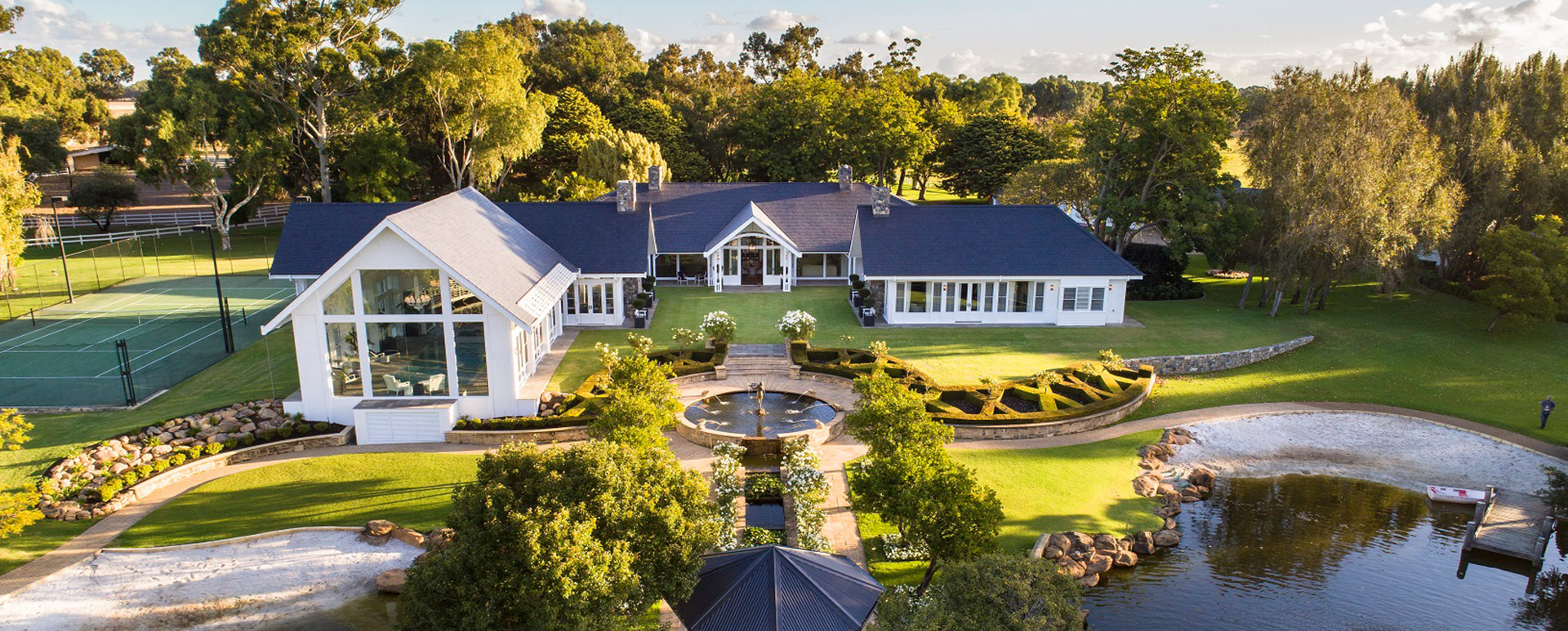 palazzo-homes-multiple-winning-award-homes-banner